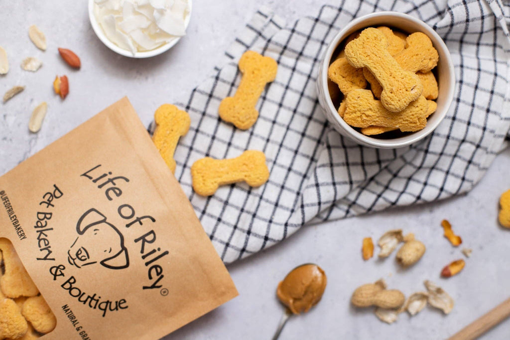 Peanut Butter Bones - Nutritionist Approved Dog Treats: Pouch (Single) - Home Compostable