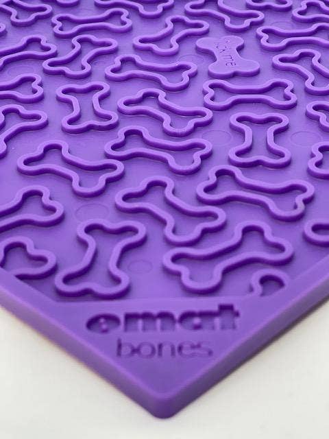 Bones Design Emat Enrichment Licking Mat: Red Bones E-mat
